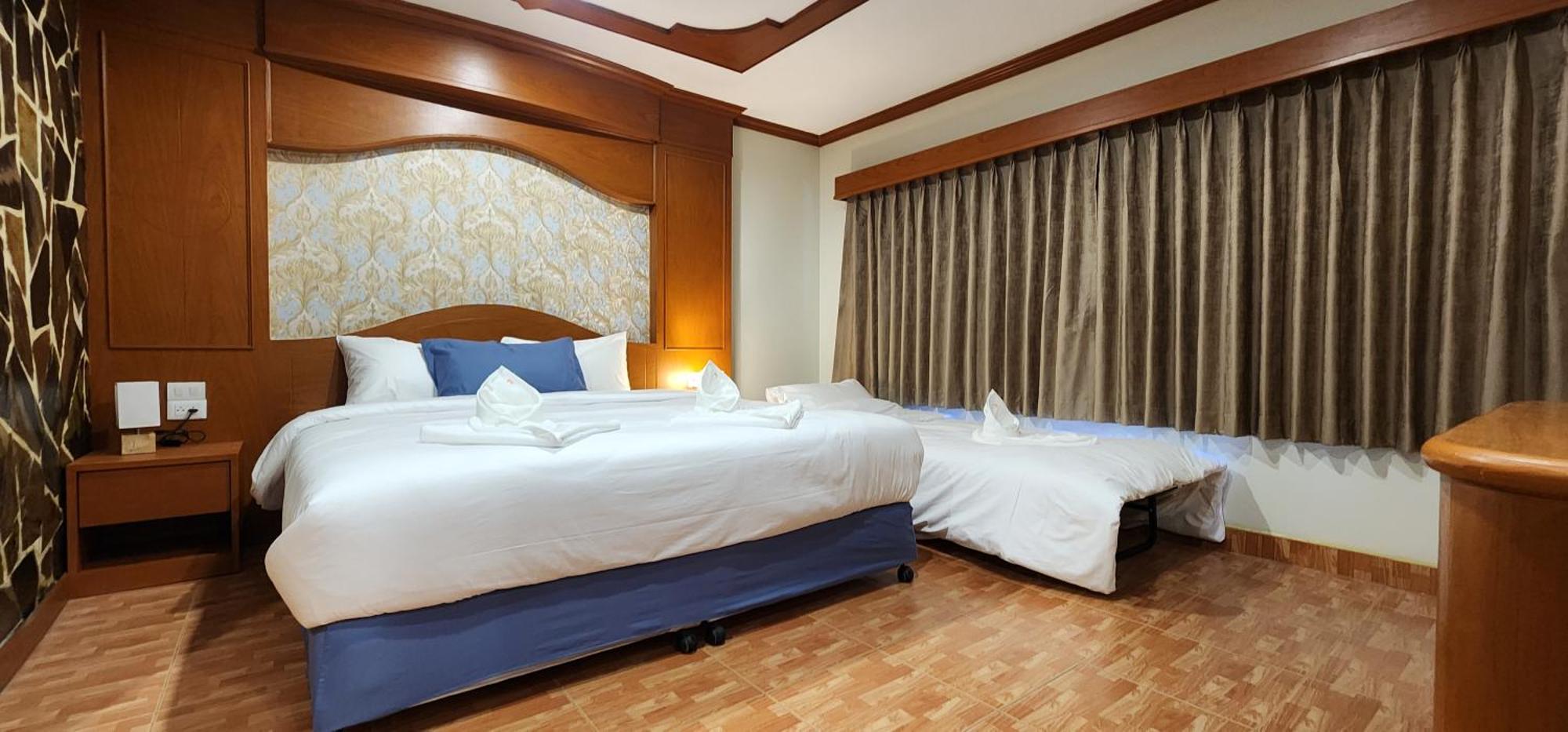 Arya Suites Patong Beach Kültér fotó