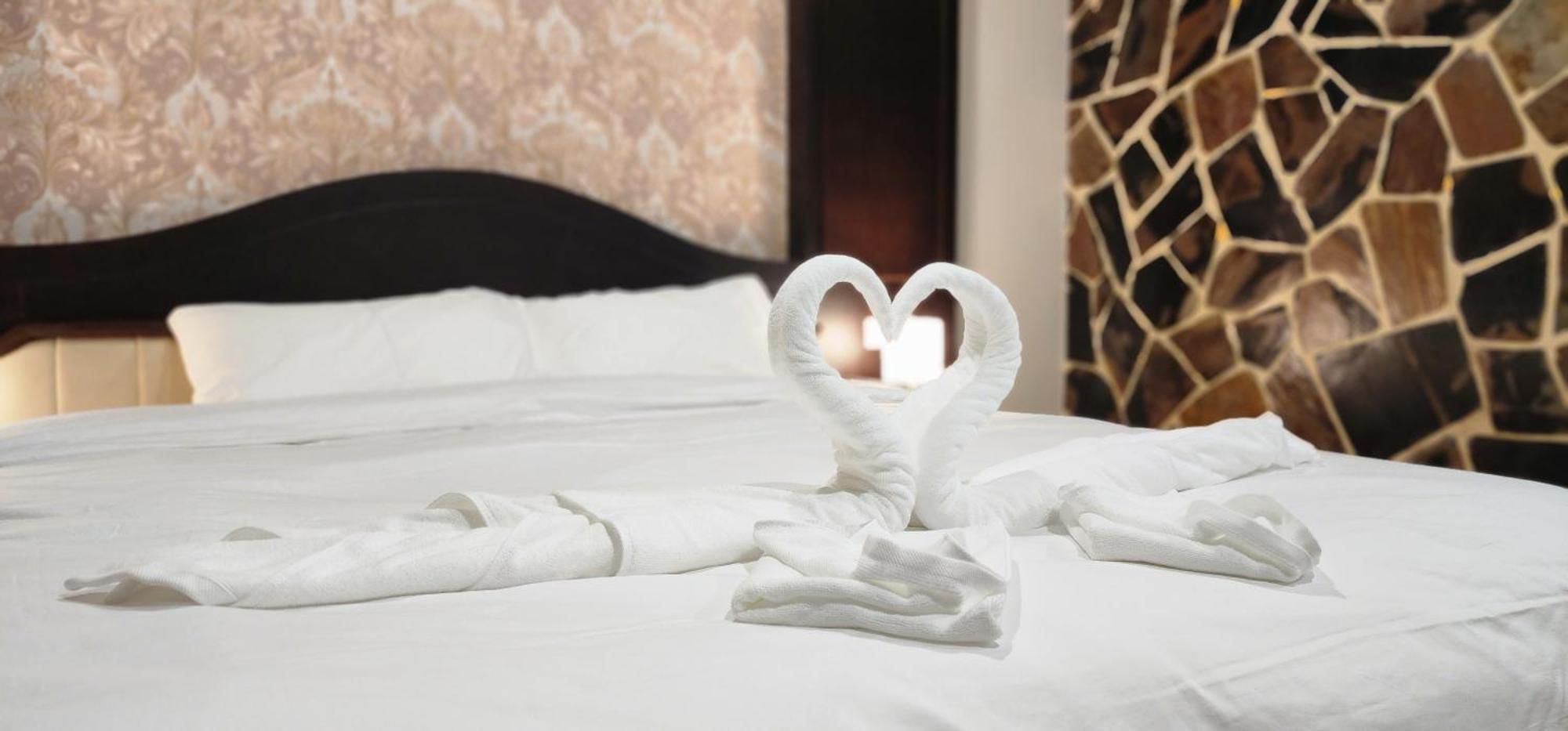 Arya Suites Patong Beach Kültér fotó